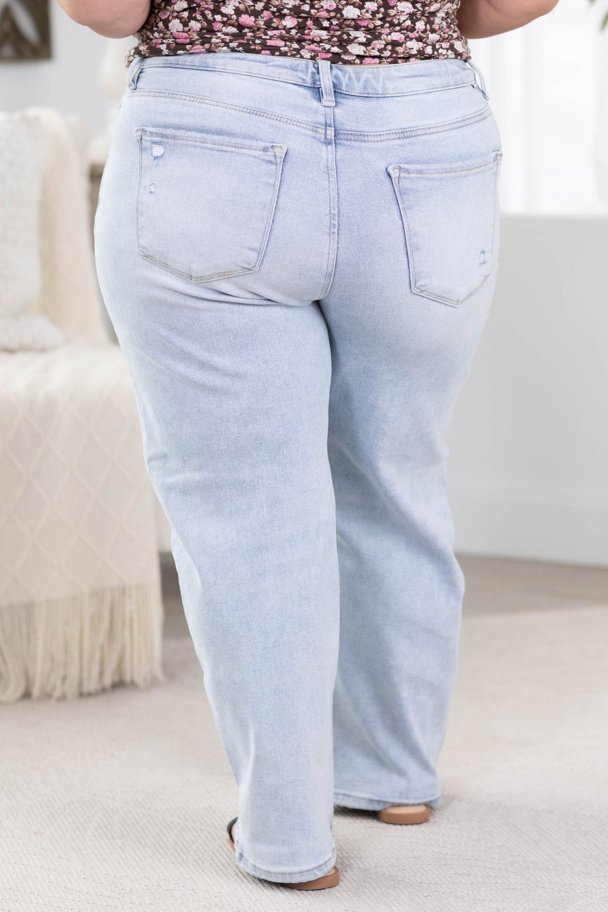 Risen Light Wash High Rise Crop Barrel Jeans