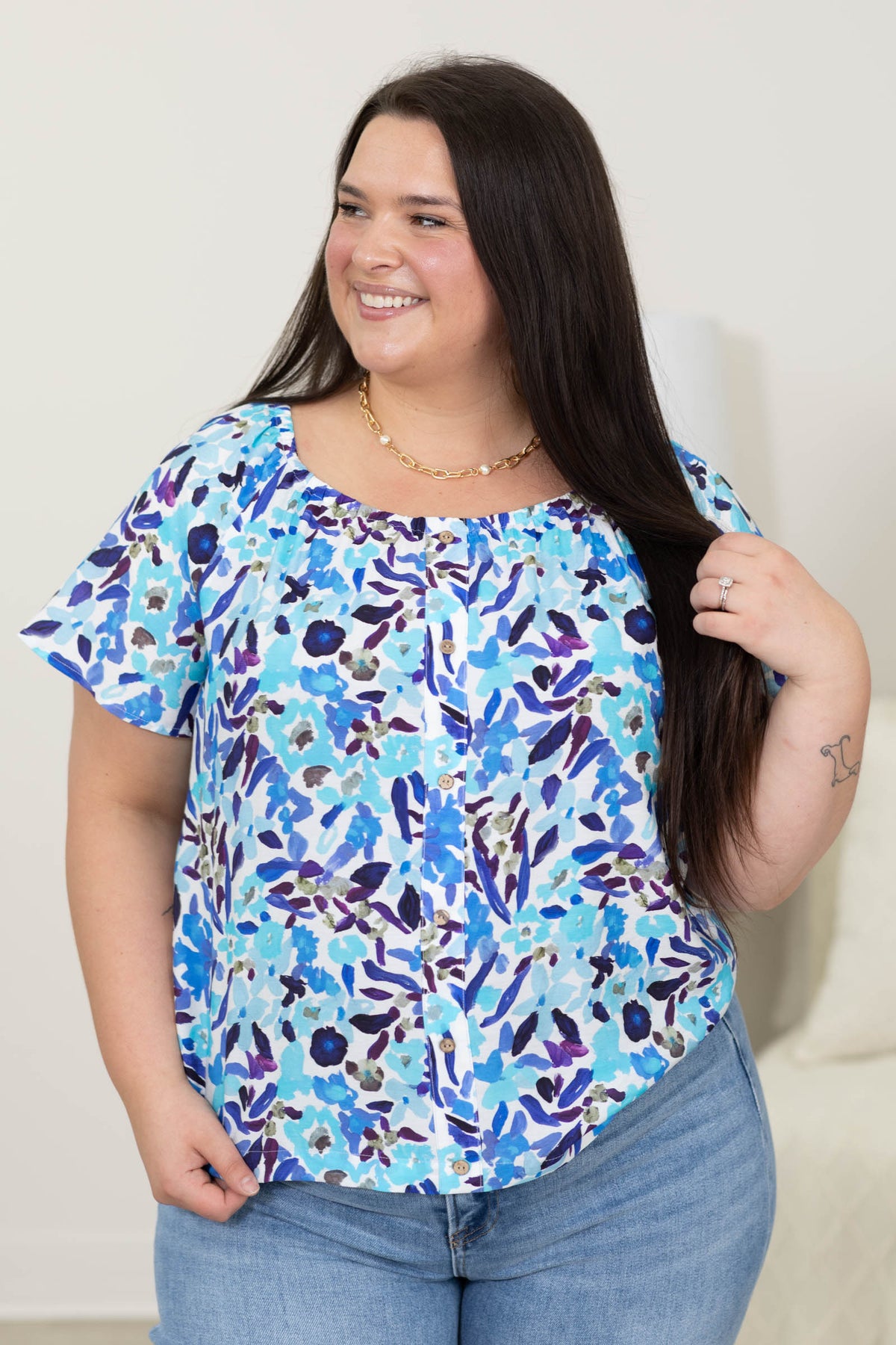Staccato Floral Elastic Neckline Blouse with Button Detail
