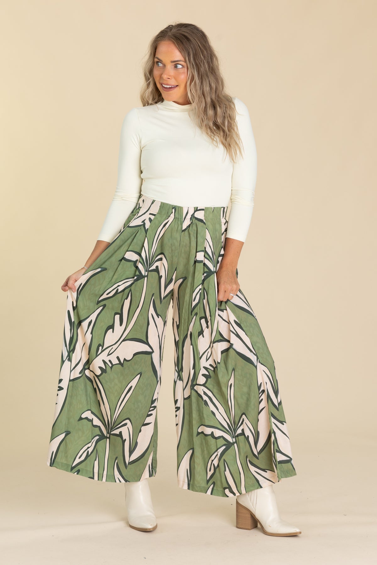 Sage Leafy Print Wide Leg Pull On Pants