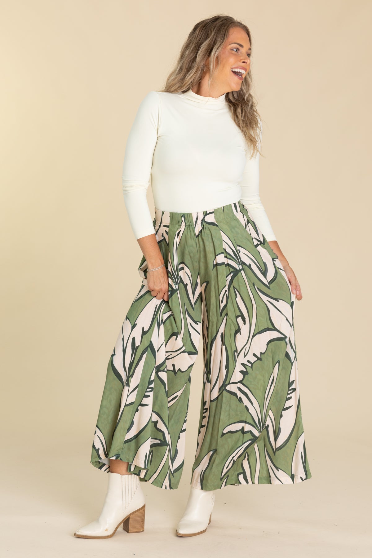 Sage Leafy Print Wide Leg Pull On Pants