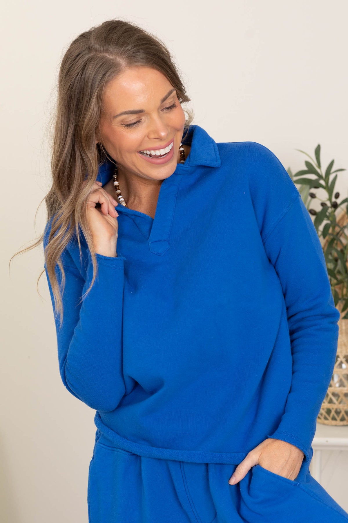 V-Neck Vintage Collar Neck Knit Top