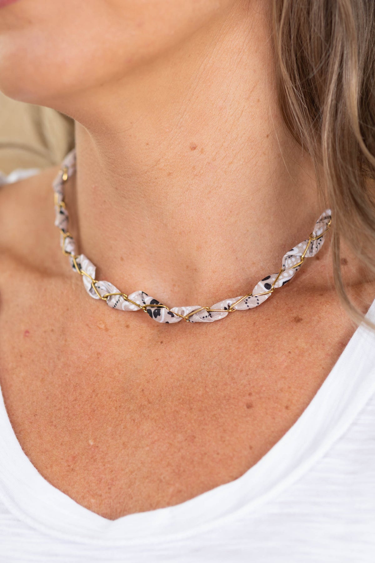 Nude Bandana Twist Necklace