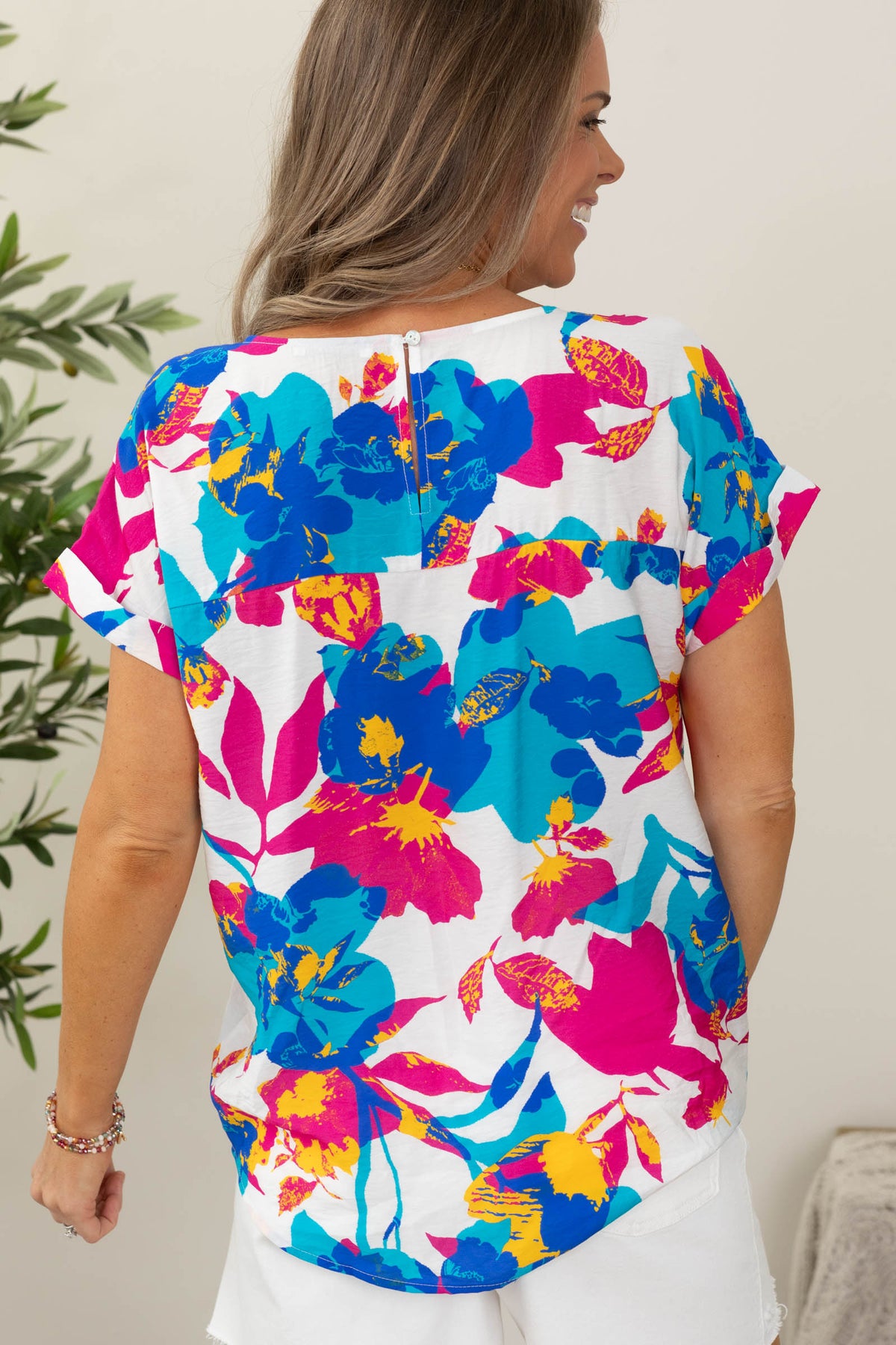 Staccato Gathered Front Seam Floral Woven Top