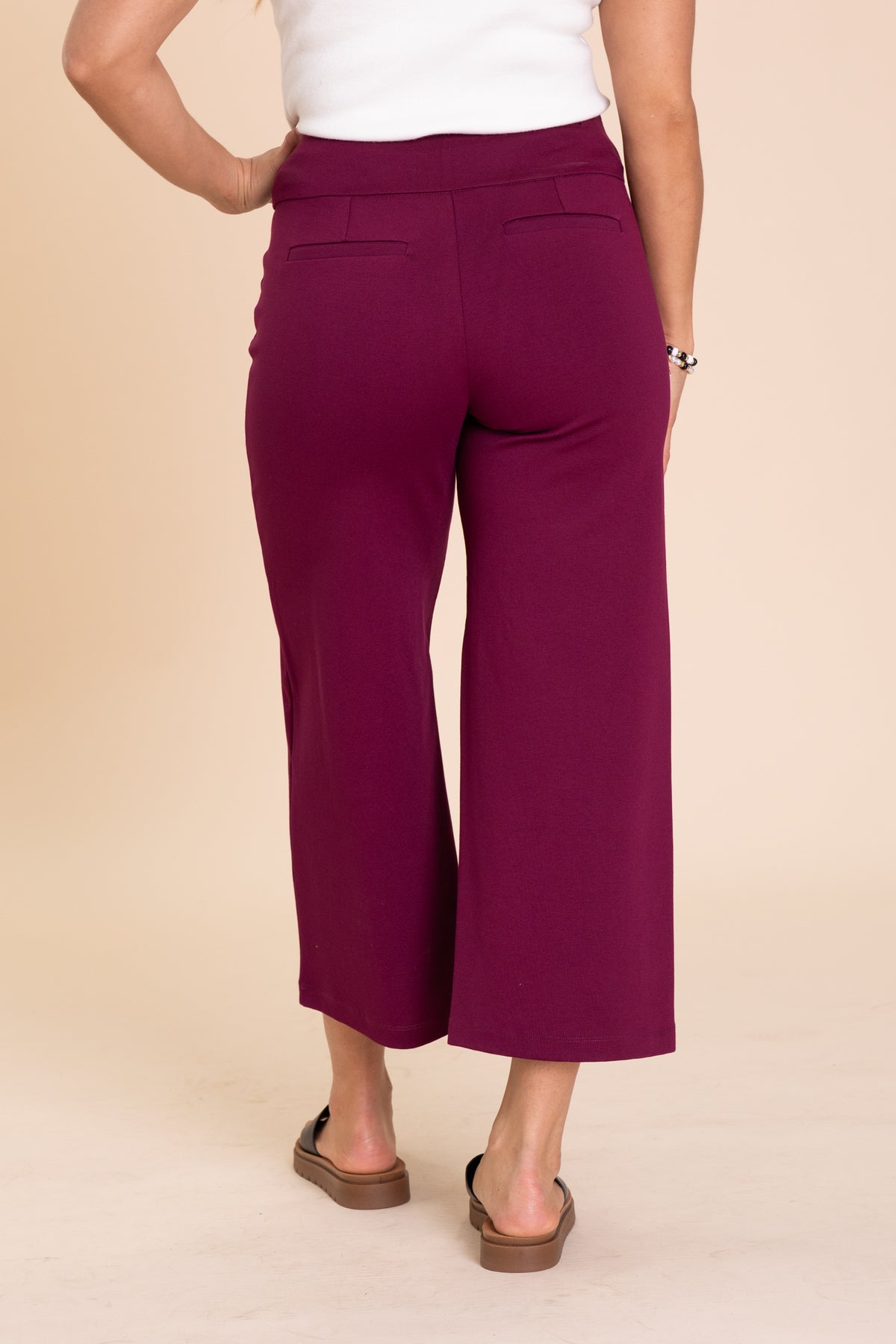 The Magic Cropped Wide Leg Pant