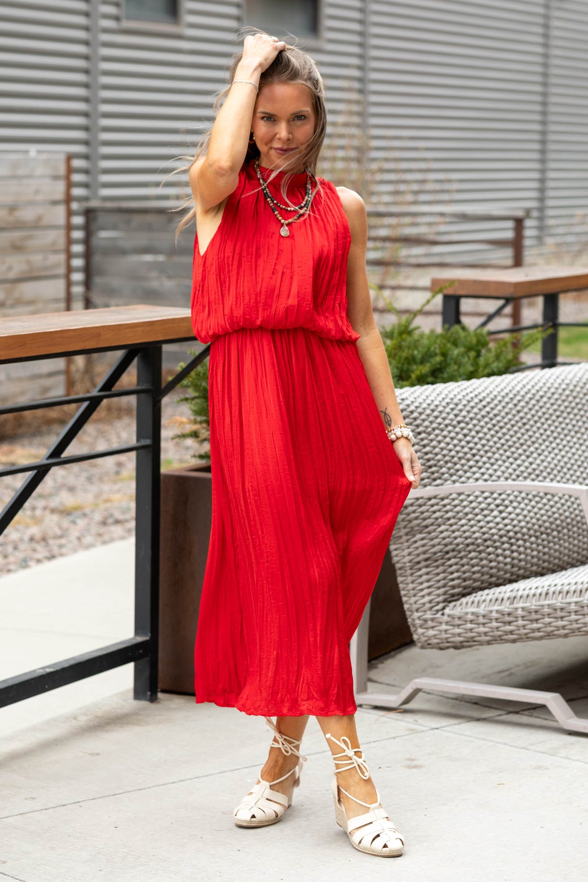 Soft Pleated Elastic Waist Midi Dress