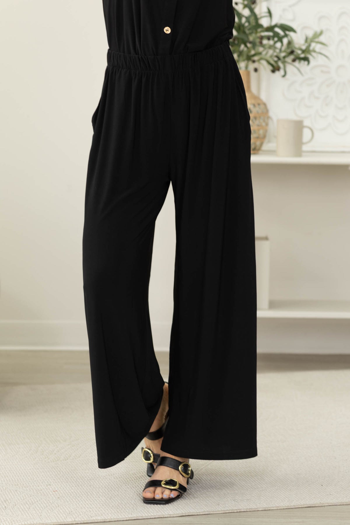 Shoreline 2 Piece Sleeveless Top and Pant Set